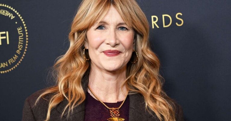 Laura Dern Height